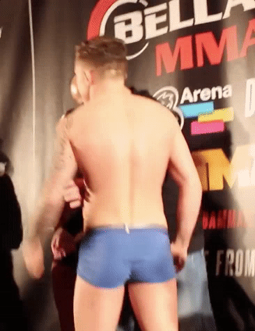 James Gallagher paquete