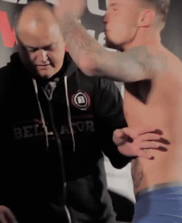 James Gallagher paquete