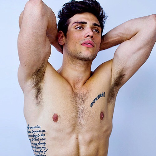 Richard Deiss desnudo