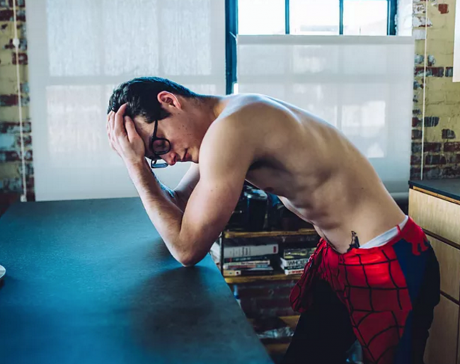 Spiderman desnudo y sexy