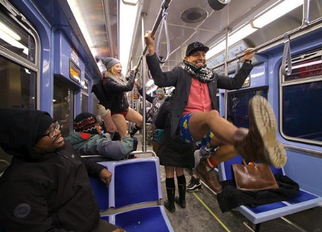 Sin pantalones en el metro 2018