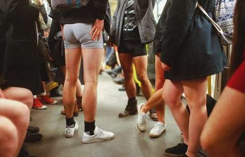 Sin pantalones en el metro 2018