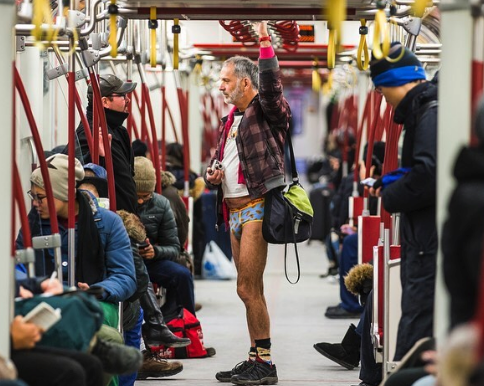 Sin pantalones en el metro 2018