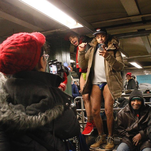 Sin pantalones en el metro 2018