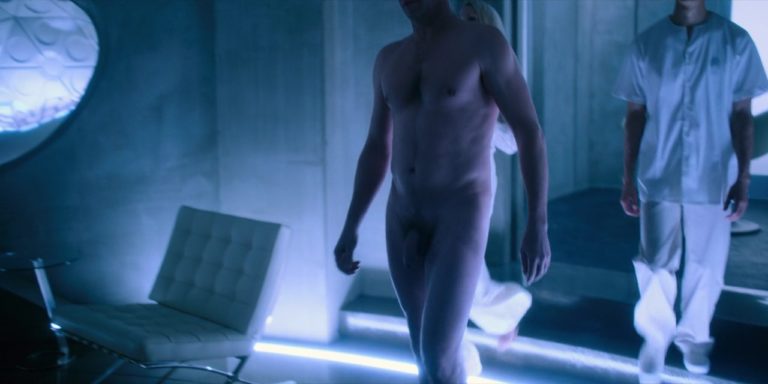 James Purefoy desnudo en 'Altered Carbon'