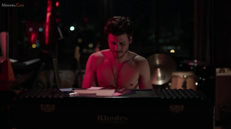 François Arnaud desnudo en ‘Permission’