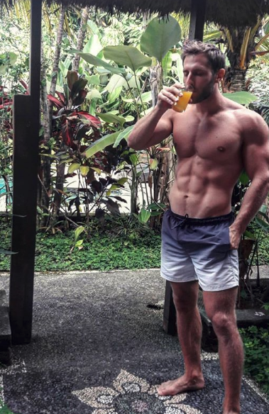 Morgan Renaudeau desnudo