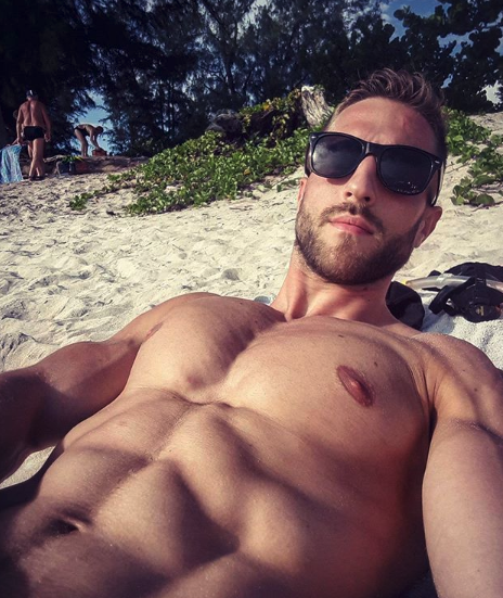 Morgan Renaudeau desnudo