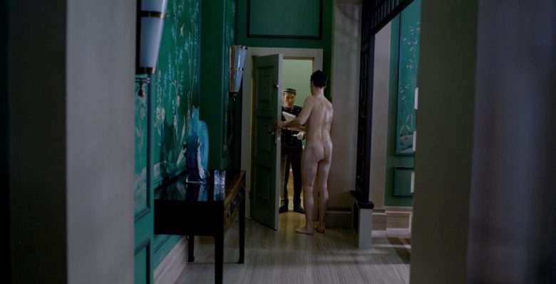 Benedict Cumberbath desnudo en 'Patrick Melrose'