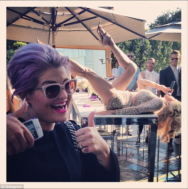 Fergie y su Gayby Shower