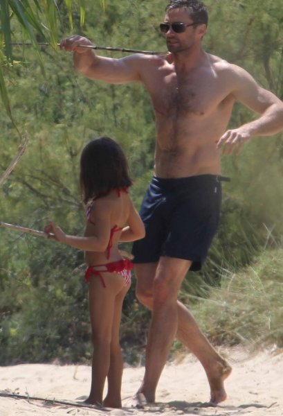 Hugh Jackman, buenorro en la playa