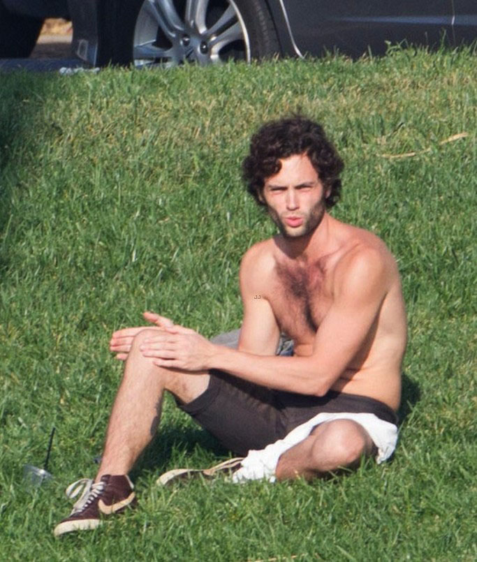 Penn badgley naked - рџ Ў Penn Badgley Nude - leaked pictures & videos ...