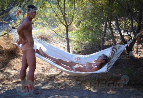 Desnudos en 'Adán y Eva' Italia