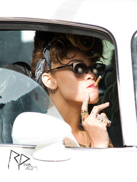 Rihanna rueda \'We Found Love\'