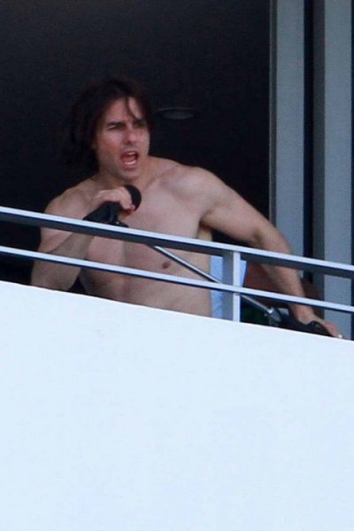 Tom Cruise (3/7)