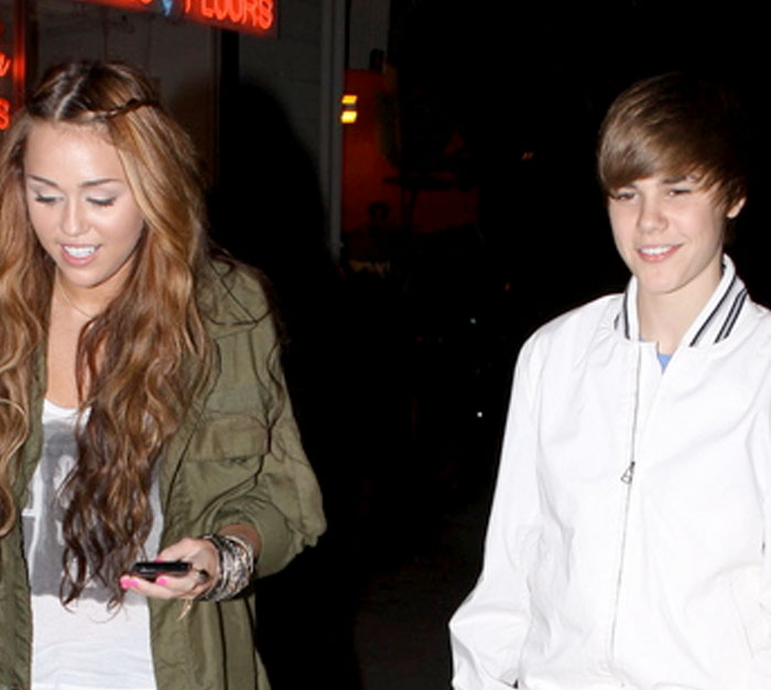 Miley Cyrus y Justin Bieber, la extraña pareja