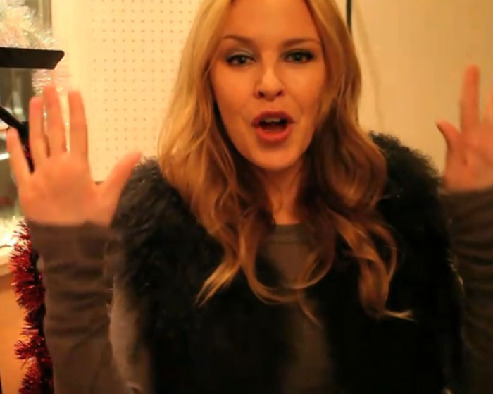 Kylie Minogue te presenta su villancico: 'Let It Snow'