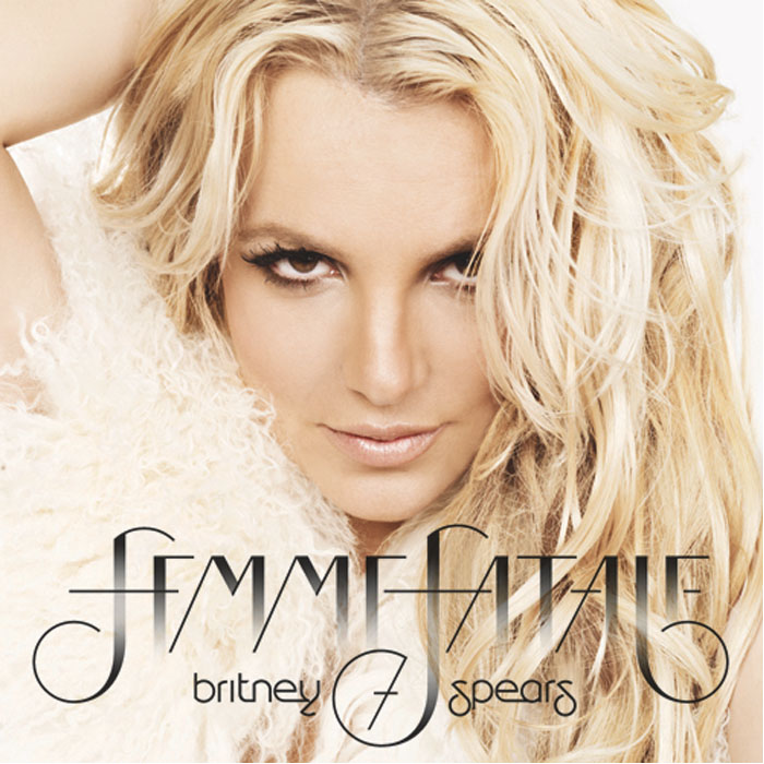 Britney Spears desvela la portada de 'Femme Fatale'