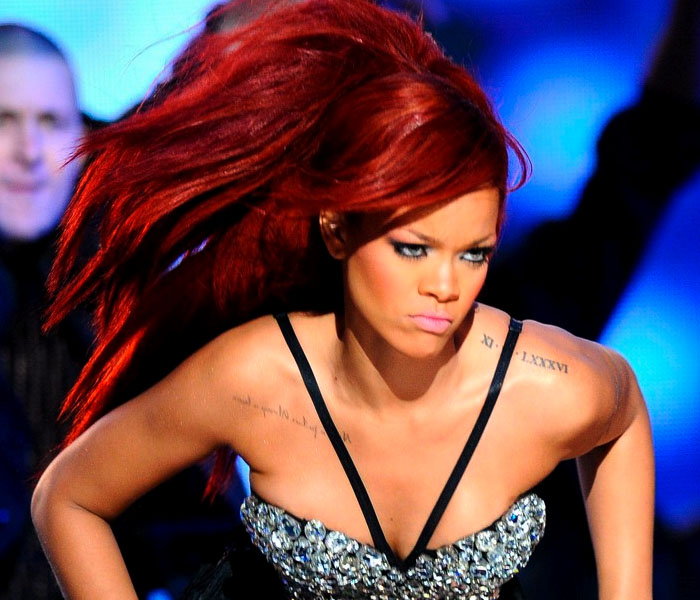 Rihanna vuelve a cantar 'Umbrella'