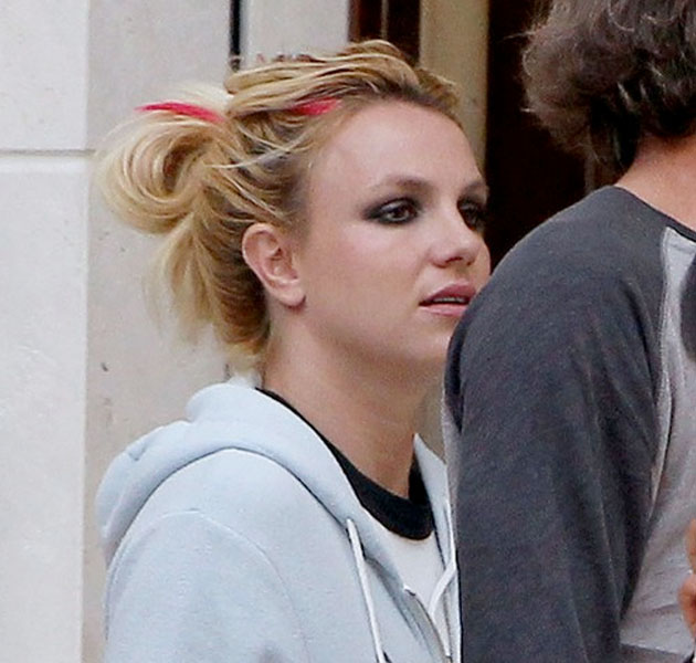 Britney Spears estrena look 'perroflauta'