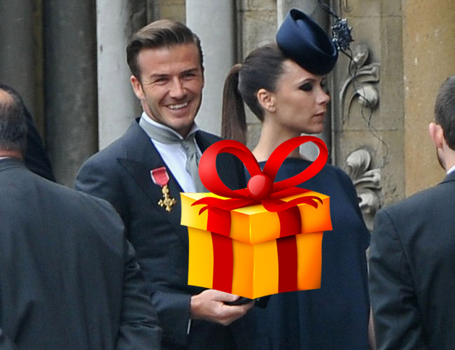Los Beckham donan los regalos de su hija a la caridad