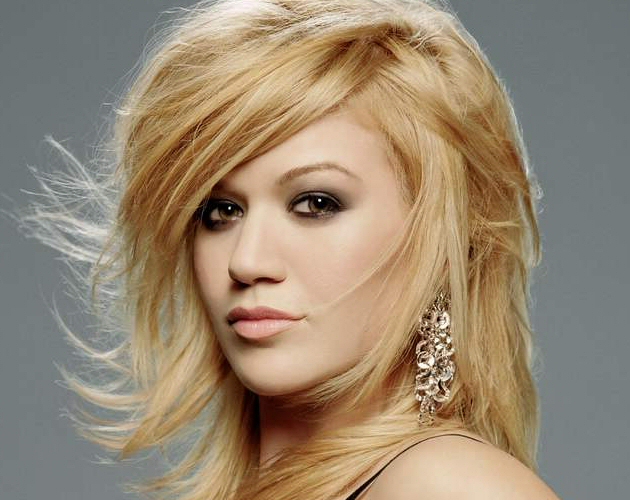 El nuevo single de Kelly Clarkson: 'Let Me Down'