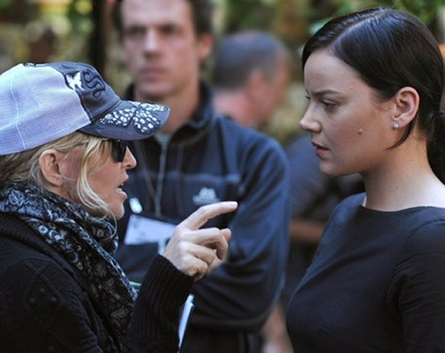 Madonna se emborracha a ritmo de Cosmo con la protagonista de 'W.E.'