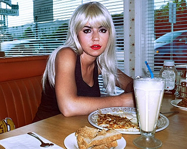 Marina & The Diamonds colabora con los productores de Rihanna en su nuevo single 'Radioactive'