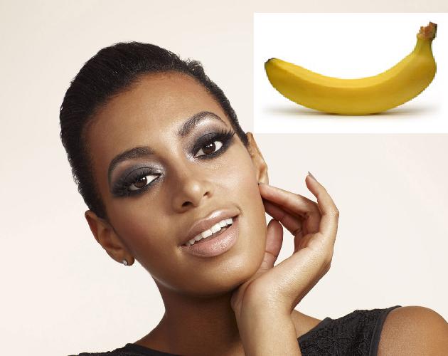Echan a Solange Knowles de una discoteca por entrar con un plátano hinchable