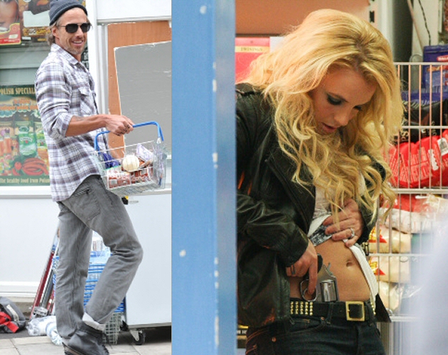 Britney Spears atraca una tienda en el rodaje de 'Criminal'