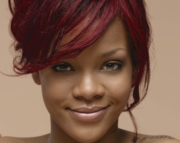 Rihanna no reedita 'LOUD', prefiere sacar nuevo disco
