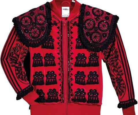 El chándal se vuelve torero con Jeremy Scott