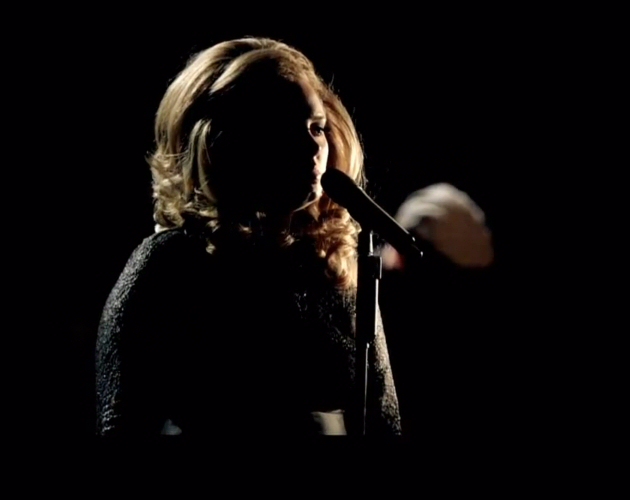 Adele te muestra dos de las actuaciones de su DVD en el Royal Albert Hall