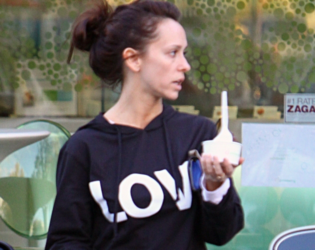 El novio de Jennifer Love Hewitt la deja via SMS