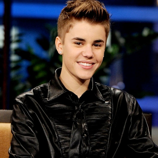 Justin Bieber canta 'Mistletoe' y 'Never Say Never' en los MTV EMAs