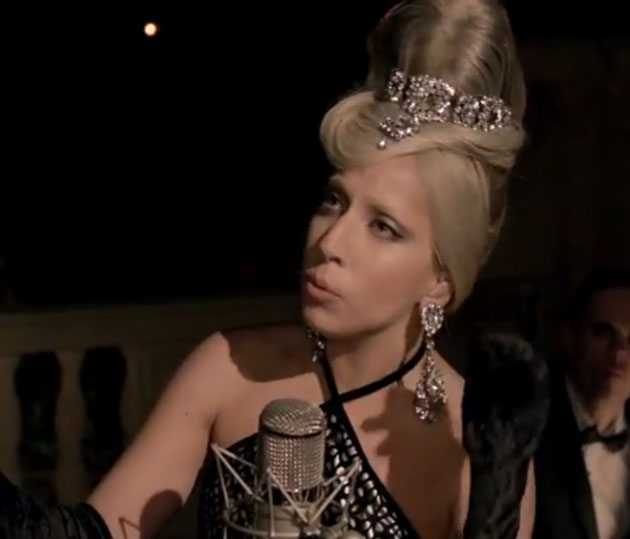 Lady Gaga - 'Marry The Night (A Very Gaga Thanksgiving)'
