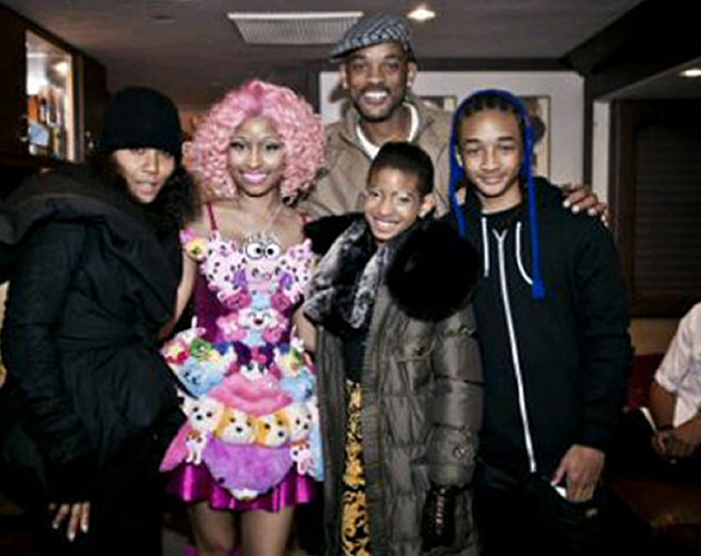 Nicki Minaj rueda 'Fireball' con Willow Smith