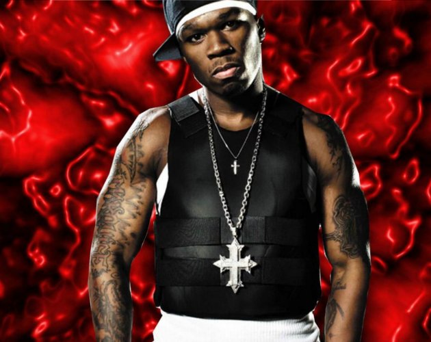 50 Cent amenaza con twitear una foto desnudo si su equipo pierde la Super Bowl