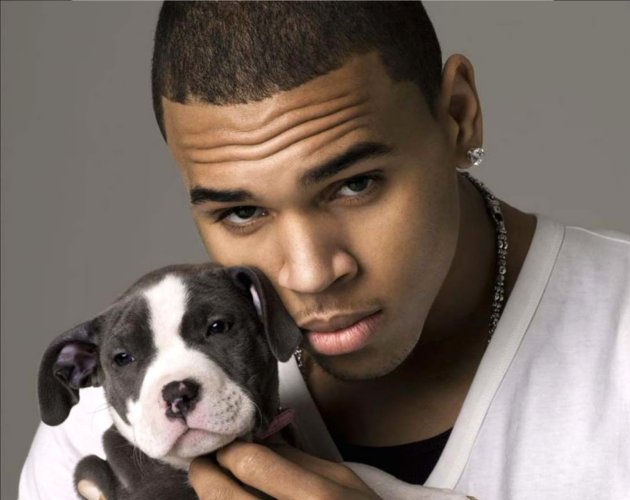 Chris Brown estrena single 'Turn Up The Music'