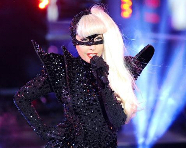 Lady Gaga lo da todo en el fin de año neoyorkino