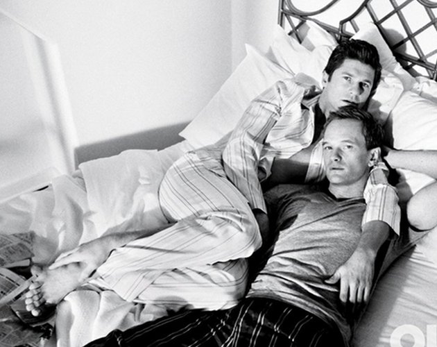 Neil Patrick Harris y su novio son portada de 'Out'