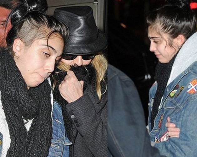 Madonna consuela a Lola, que llora desconsolada en el aeropuerto de Los Angeles