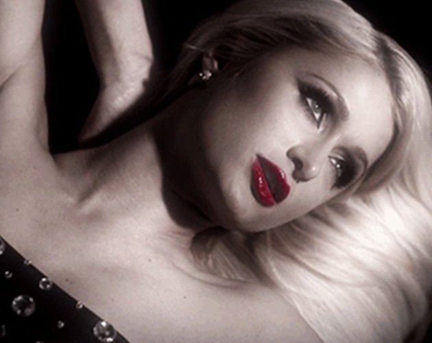 Paris Hilton colabora con Manufactured Superstars en 'Drunk Text'
