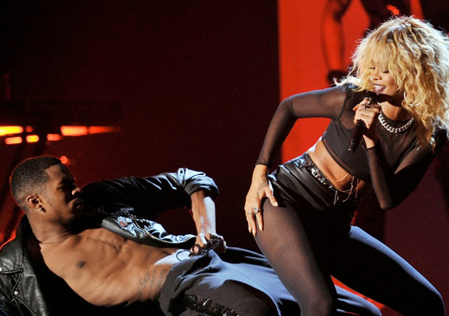 Rihanna y Coldplay en los Grammy