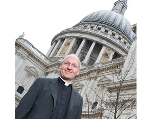 El decano de la catedral de St Paul de Londres, a favor de las bodas gays