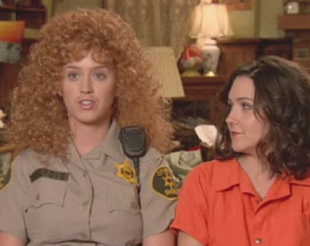 Mira el nuevo look de Katy Perry en 'Raising Hope'