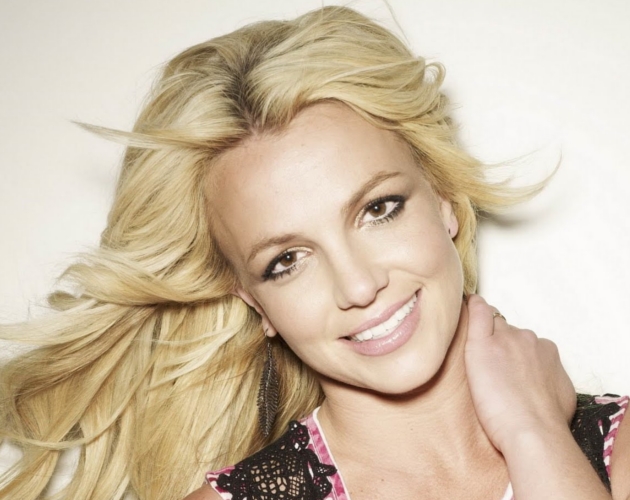 Nueva demo de Britney Spears: 'This Kiss'