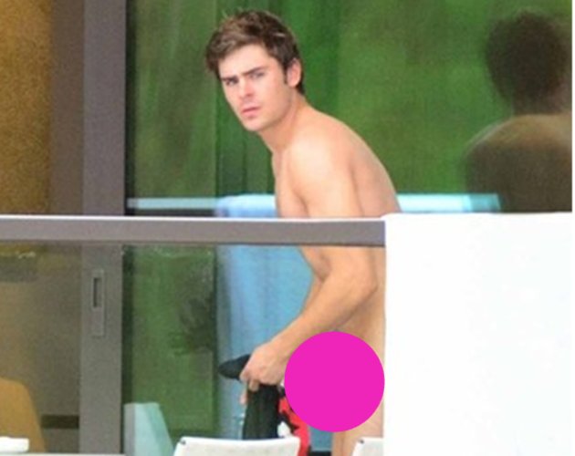 Zac Efron desnudo