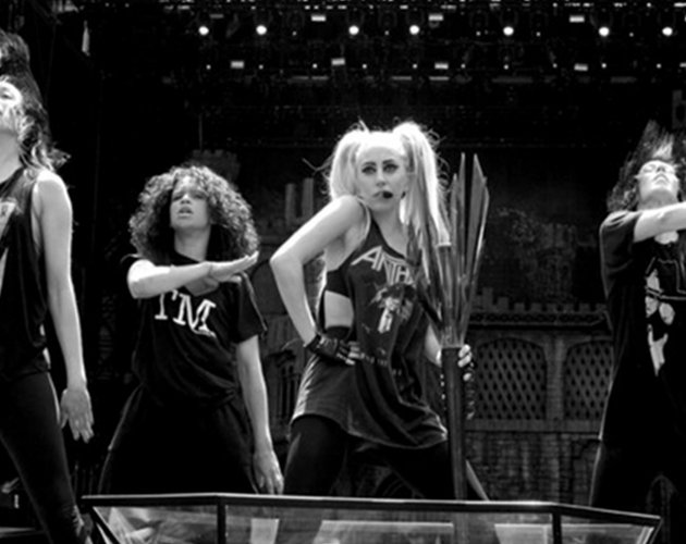 El backstage del 'Born This Way Ball' de Lady Gaga por Terry Richardson
