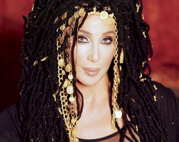 Cher la lía parda en Twitter por temas politicos